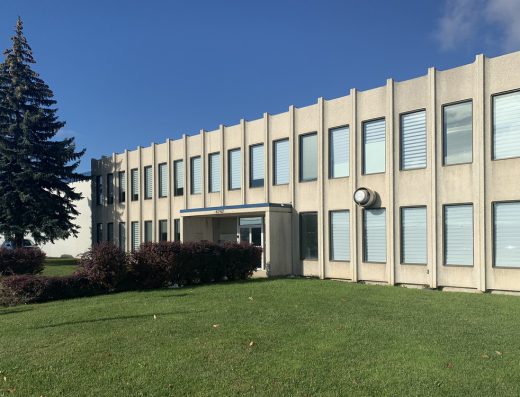 4747 Côte-Vertu Boulevard West Saint-Laurent, QC H4S1C9 Canada Image